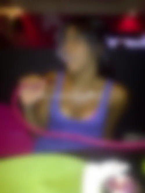 Beurette libertine et soumise de Villeurbanne cherche mec coquin