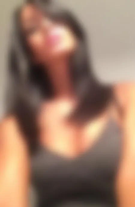 Charmante jeune femme arabe amatrice de libertinage cherche plan Q à Paris