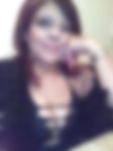 Rencontre femme arabe ronde et sexy de Troyes pour un plan baise